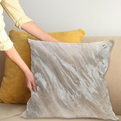 ABAKUHAUS Architectuurkussenhoes – Marmerontwerp – Water- en vuilbestendig – 60x60 cm – Warm Taupe en Pale Tan