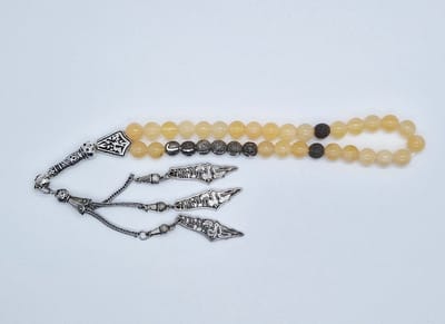 Handgemaakte naam tasbih 33 Kralen Natuursteen “ Calciet geel” - met metaal tassel “Palestina"- Met je naam of de naam van uw geliefde- 8 mm diameter van de korrel
