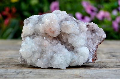 Hemimorfiet kristallen op matrix - 429 gram