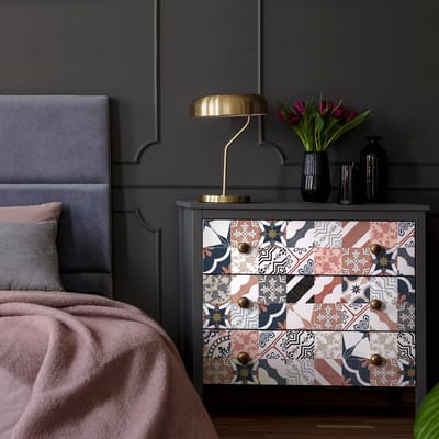 Decoratieve meubelstickers - 60 authentieke Draciana cementtegel meubelstickers - 60 stickers 20x20cm