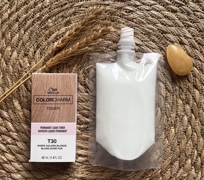 Wella Color Charm Permanent Liquid Toner - T30 - Sheer Golden Blonde + developer - Wella toner - Haartoner - Goudblond - Antigeel