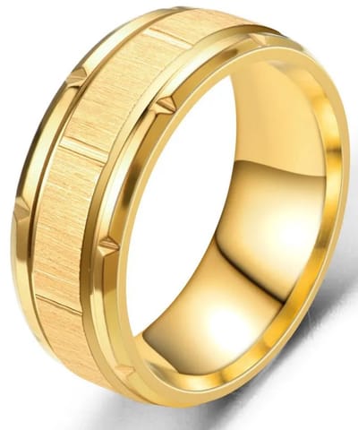 Heren Ring Goud kleurig met Luxe Versiering - Staal - Ringen - Papa Cadeau Voor Mannen - Vaderdag