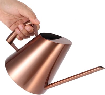 Wnvivi Roestvrijstalen Gieter, Huishoudelijke Tuin Groene Plant Bloem Gieter, Bronzen Metalen Gieter met Lange Uitloop voor Bloemen Planten(1500 ml)