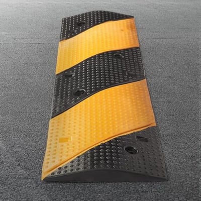 Rubberen Rijbaandrempel - Antislip Vloerdrempel 1m met Snelheidsbegrenzing