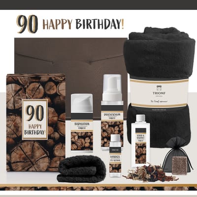 Geschenkset "90 Happy Birthday" - 7 Producten - 1400 gram - Triomf Cosmetica | Giftset voor hem Negentig jaar Luxe Wellness Cadeau box Gefeliciteerd Pakket Verjaardag Geschenk jarige Cadeaupakket Verjaardagscadeau Man Gift Set Forrest Zwart Bruin