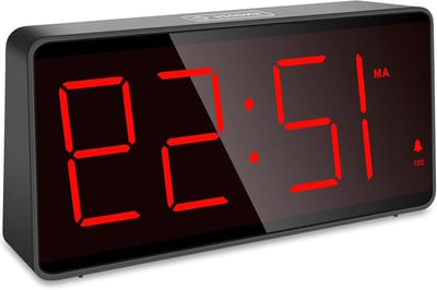 Digitale Wekker - Batterij Klok - Wakker Worden - Grote Cijfers - 17.8 cm Breed - Rood