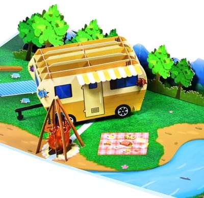 GREETING ART Pop-up kaart camping, verjaardagskaart met pop-up camper | kaart verjaardag als reisvoucher | tegoedbon vakantie | wenskaart | weekendreis of campingtrip