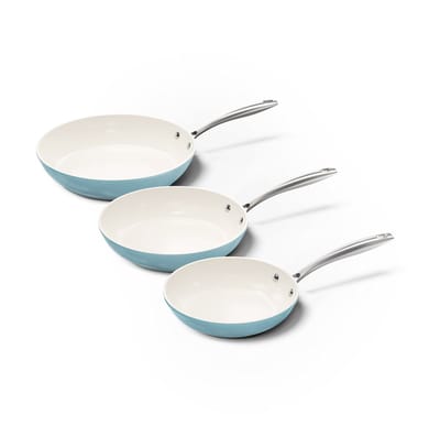 Cook & Pan 3-Delige Koekenpan Pannenset Go Blue Ø 20, 24 & 28 cm - PFAS vrij - Alle Warmtebronnen - Koekenpannenset met 7 jaar Garantie - Krasbestendige Anti Aanbaklaag - Vaatwasserbestendig - Gas, Inductie, Elektrisch, Oven - Koekenpan Set - Blauw