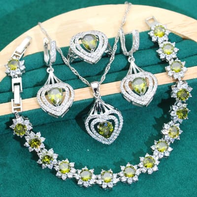 Bijoux en forme de cœur Zircon Bracelet Collier Boucles d'oreilles Bague Ensemble de bijoux de mariée Size 10