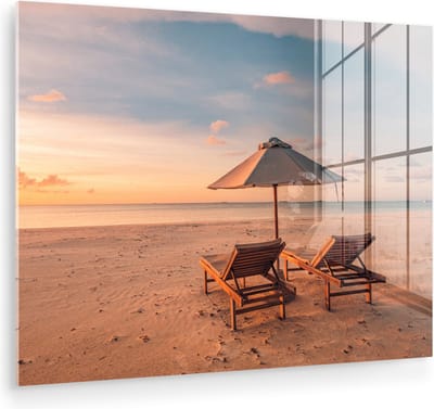 MuchoWow® Glasschilderij 120x90 cm - Schilderij acrylglas - Strand - Ligbed - Parasol - Foto op glas - Muurdecoratie woonkamer - Wanddecoratie slaapkamer - Schilderijen