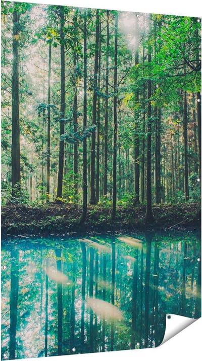 Gards Tuinposter Bos bij een Groen Meer - 120x180 cm - Tuindoek - Tuindecoratie - Wanddecoratie buiten - Tuinschilderij