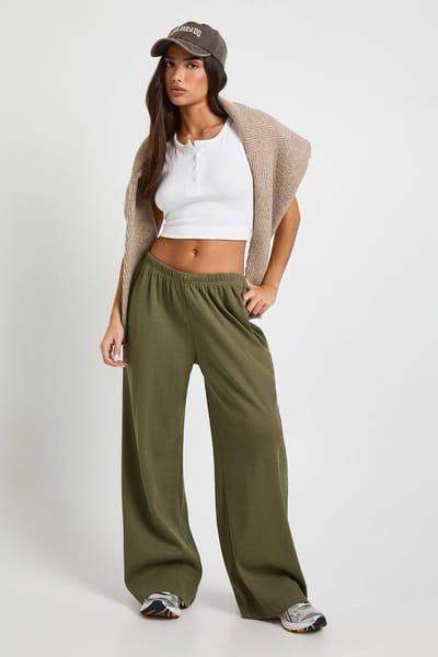 boohoo Dames Petite Rib Broek met Wijde Pijpen | Kaki | Maat: 36