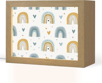 Nachtlampje 20x15 cm - Kinder lampje - Patroon - Regenboog - Hartjes - Tafellamp kinderkamer - Slaapkamer lamp - Bedlamp kinderen - Kinderlampje stopcontact - Wandlamp babykamer - Nachtlampjes