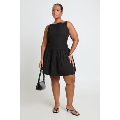 boohoo Dames Plus Skater Mini Jurk Met Boothals En Knoopdetail | Zwart | Maat: 44