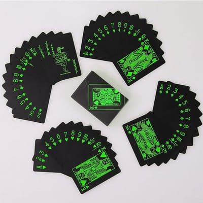 PVC hydrofuge Noir pur Boîte magique Cartes à jouer en plastique 54 cartes Kit Paquet Trucs de magie classiques Outil Jeu de société black
