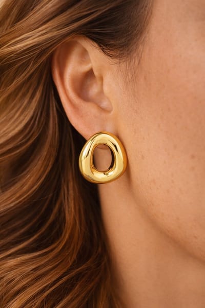 Lundholm Luxe Oorbellen Dames Goud Kleurig - Premium Stainless Steel Jewellery - Gold Plated Statement Oorstekers - My Fae Serie - Scandinavisch Design