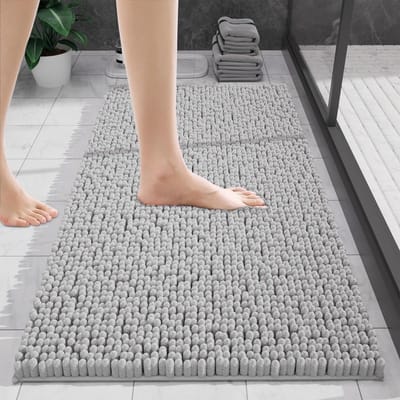 Dailygoody - Chenille Badmat - Antislip - Zacht en absorberend - Lichtgrijs - Wasbaar - Voor badkamer en toilet - 40 x 60 cm