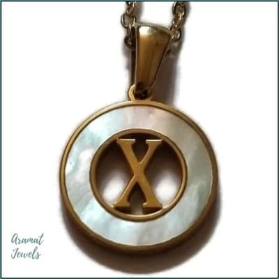 Aramat Jewels | Halskettingen | Initiaal Ketting Goudkleur met Schelp Inlay 45cm - Personaliseerbaar | X | |1,5mm | Staal | Volwassenen | Verkleurd niet