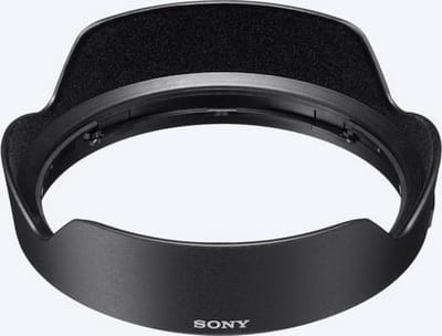 Lens hood for SEL1635GM