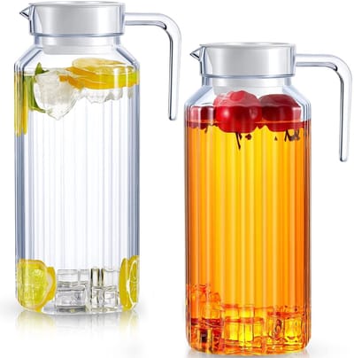 Dailygoods- Waterkan 1L - Acryl Kan met Deksel - BPA-vrij - Breukveilig - Lekvrij - Transparante Koelkastkan - Pitcher