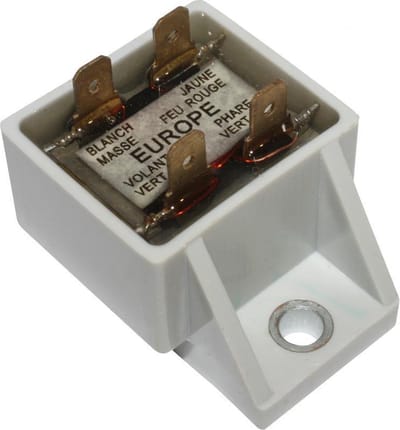 Spanningsregelaar RSM voor Peugeot 12V, nieuw