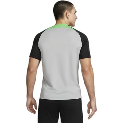 Koszulka Liverpool FC Strike Dri-FIT 2023/24