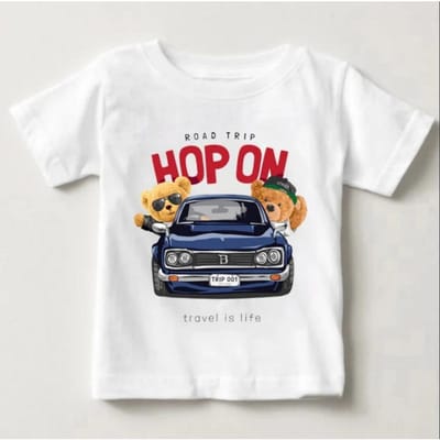Schattige Beer Autorijden Print Jongens en Meisjes Wit T-shirt Kinderen Zomer Harajuku Kawaii Grappige Baby Y2k Kleding 3T gray