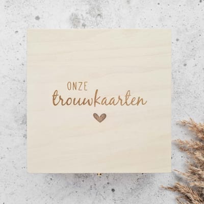 Houten bewaarkistje - Onze trouwkaarten - kaarten opbergbox