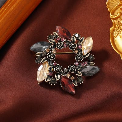 Dames Prachtige Bloemenguirlande Kristallen Broches Accessoires Luxe Strass Glanzende Spelden Sieraden Voor Dame Feest Bruiloft black