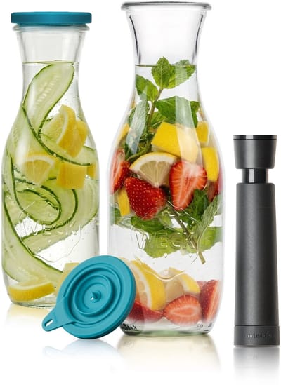Airtender Waterkaraf 1000ml (2st.) | Instant Water Infuser | 2x Waterkaraf van glas (1L) | 2x Vacuümdeksel + GRATIS -pomp | Water infuseren met fruit | Plasticvrij | Vitaminerijk water | Zonder vacuüm te gebruiken | Vitamines bewaren met vacuüm