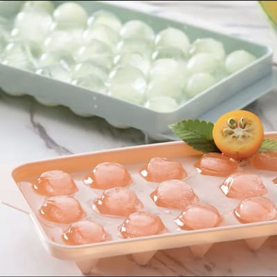 3D IJsblokjesmaker – 33 Balletjes Per Keer – Verkoelend Voor Zomer & Drankjes – Gemakkelijk in Gebruik- E4.4