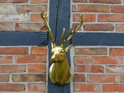 Wandornament Hert - goud - aluminium