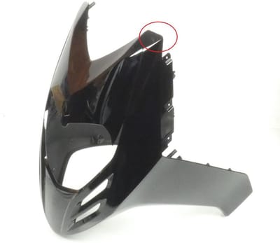 Tablier AV pour scooter Aprilia 125 SR Motard 6574610090 noir brillant 94 Neuf