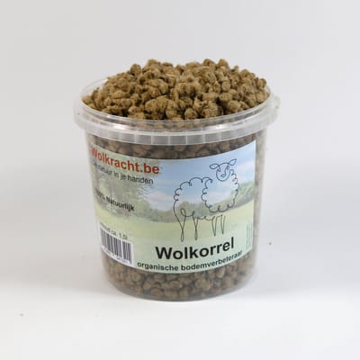 Wolkracht - Wolkorrel - Wolpellet - Organische grondverbeteraar en plantenvoeding voor moestuin en kamerplanten - 100% natuurlijk - 1500ml