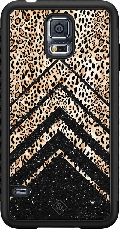 Casimoda® hoesje - Geschikt voor Samsung Galaxy S5 - Chevron Luipaard - Zwart TPU Backcover - Luipaardprint - Bruin/beige