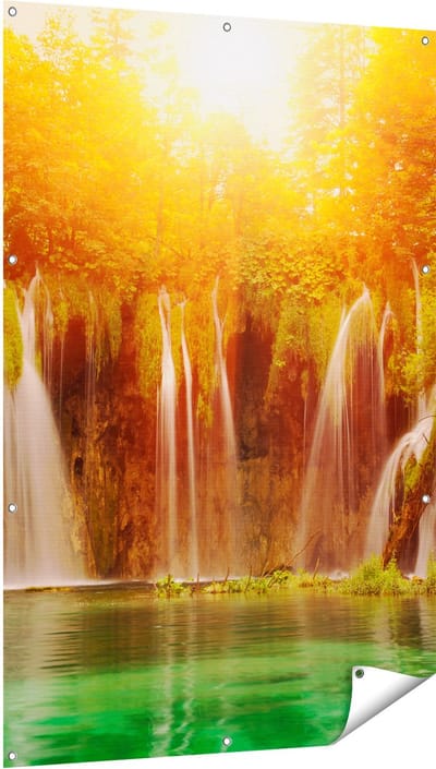 Gards Tuinposter Watervallen bij het Groene Meer met Zon - 100x150 cm - Tuindoek - Tuindecoratie - Wanddecoratie buiten - Tuinschilderij