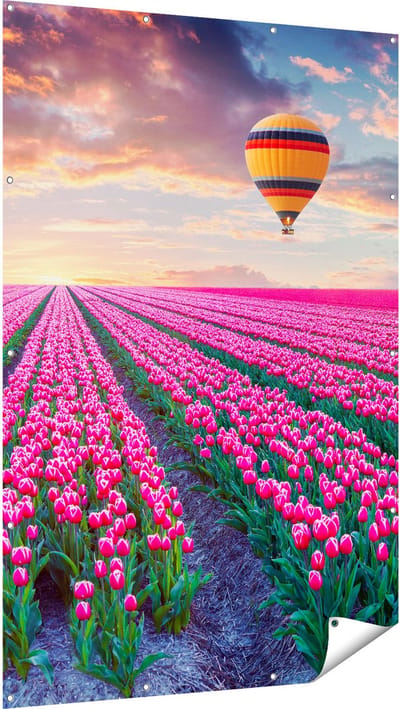 Gards Tuinposter Bloemenveld met Roze Tulpen - Luchtballon - 120x180 cm - Tuindoek - Tuindecoratie - Wanddecoratie buiten - Tuinschilderij