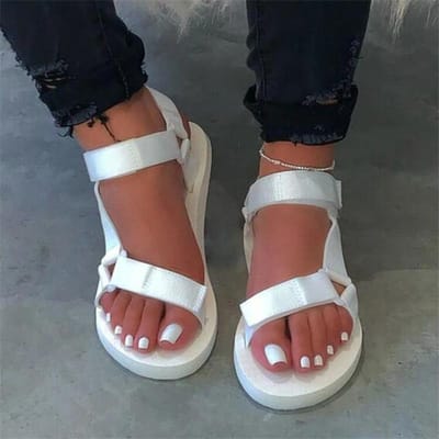 Nieuwe Dames Zomer Zachte Instappers Sandalen Vrouw Gespsluiting Schuimzool Duurzame Sandalen Dames Outdoor Casual Strand Schoenen 39 black