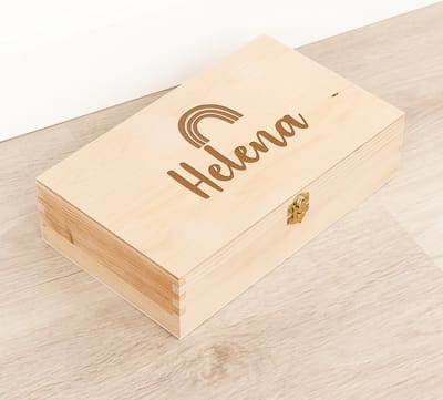 Houten kistje 'Helena' Regenboog - Tekenkist - Herinneringsdoos - Kraamcadeau - Knutseldoos - Memorybox - Baby - Geboorte