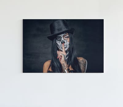 Canvas Schilderij - Vrouw - Tatoeage - Wanddecoratie - 60x40x2 cm