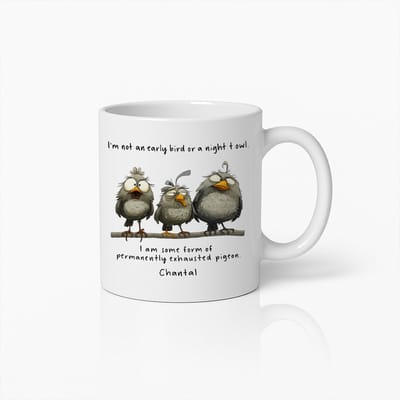 Grappige Uitgeputte Duif Mok 330 ml – Humoristische Koffiebeker voor Vermoeide Vogelliefhebbers