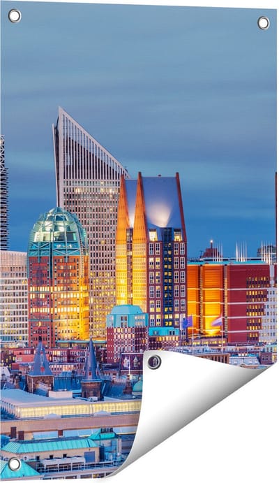Gards Tuinposter Den Haag Skyline met Wolkenkrabbers - 40x60 cm - Tuindoek - Tuindecoratie - Wanddecoratie buiten - Tuinschilderij