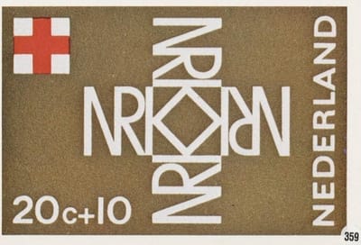 Briefkaart met afbeelding Rode Kruis embleem postzegel