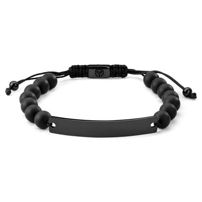Verstelbare armband van onyx kralen met zwart roestvrijstalen plaatje