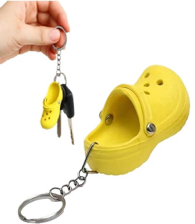 Schattige Mini Klomp Sleutelhanger – Gele Siliconen Clog Keychain – Speels Damesaccessoire voor Sleutels, Tas of Auto