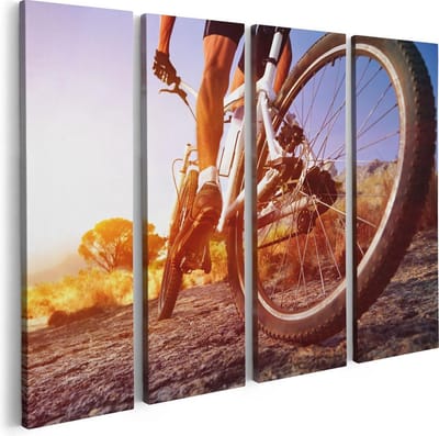 Artaza Canvas Schilderij Vierluik Mountainbike Fietser op Stenen bij Zonsopgang - 80x60 - Foto Op Canvas - Canvas Print