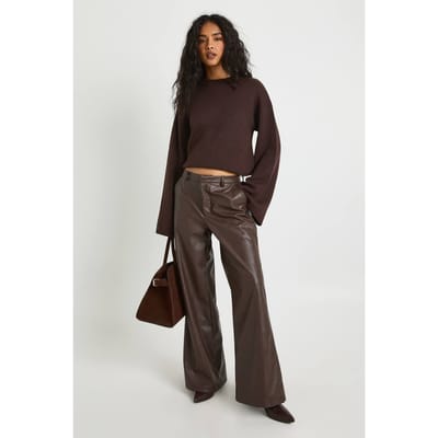 boohoo Dames Kunstleren broek met wijde pijpen | Chocolate | Maat: 6