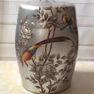Keramische Tuinstoel - Bijzettafel Plantenstandaard - Extra Zitplek - Handgeschilderd Bloemenpatroon - 43 x 43 x 55 cm - Zilverkleurig
