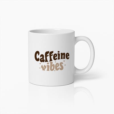 Caffeine Vibes Mok 330ml – Grappige Koffiebeker met Tekst – Perfect Cadeau voor Koffieliefhebbers