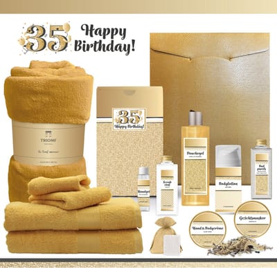 Geschenkset “35 Jaar Happy Birthday!” - 13 producten - 1980 gram | Giftset Cadeau Verjaardag - Speciaal Voor Haar Vrouw Gefeliciteerd Cadeaupakket Geschenk Pakket Gift Set Party Verjaardagscadeau Luxe Wellness Cadeaubox - Goud Oker Geel Okergeel